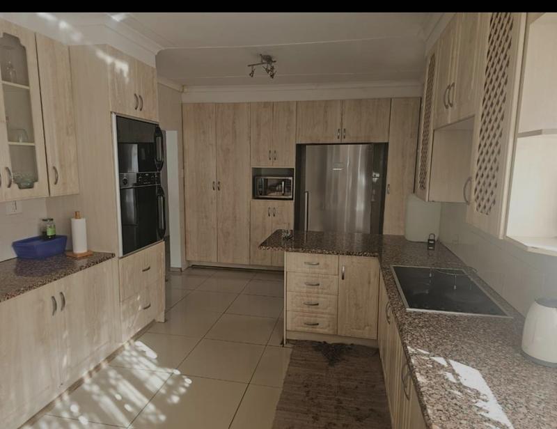 5 Bedroom Property for Sale in Mmabatho North West